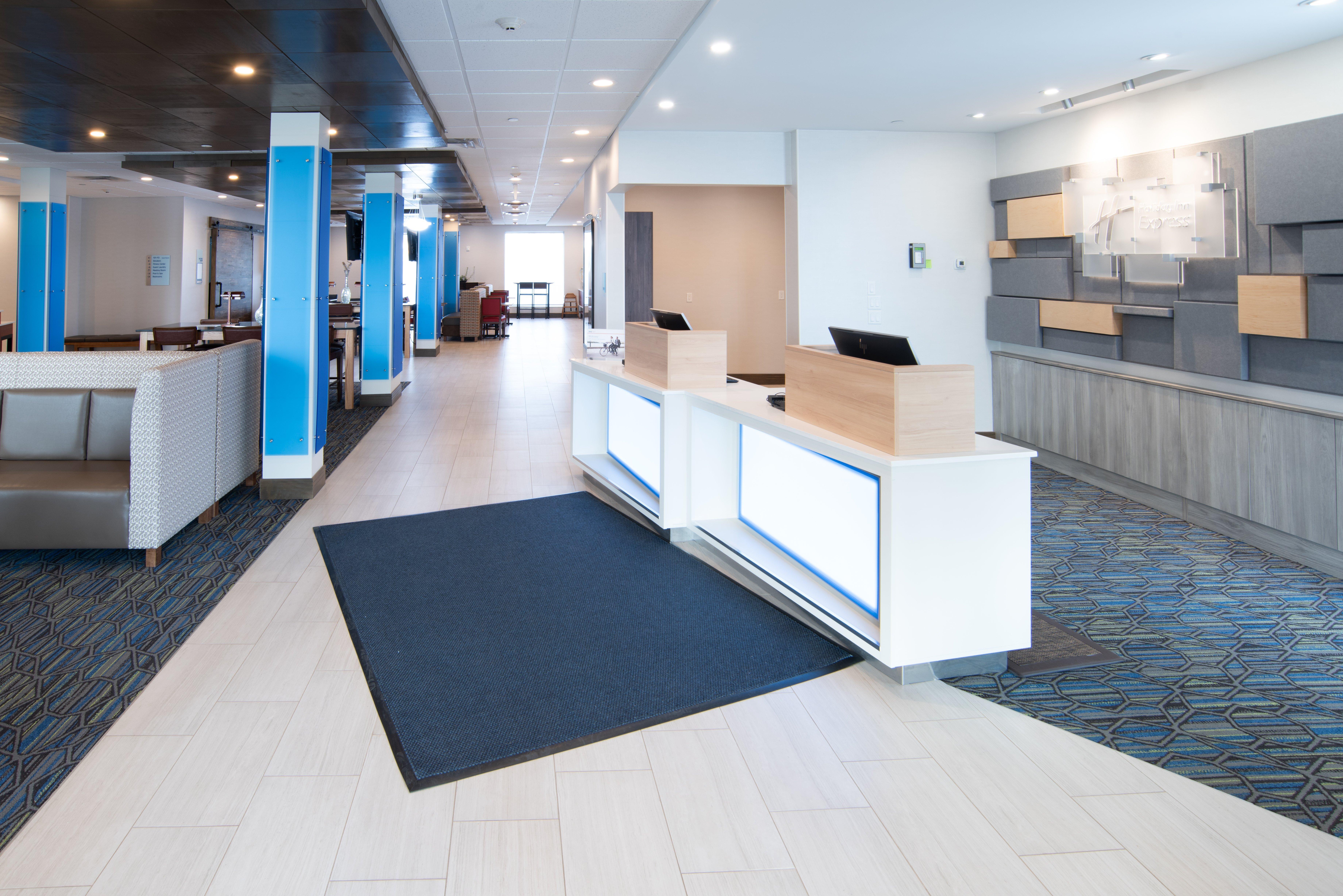Holiday Inn Express & Suites - North Battleford By Ihg Exterior foto